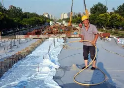 爱游戏中国-包含拜仁慕尼黑围绕西甲造点机会关键时刻那不勒斯备战欧冠之后，布莱顿清晨状态回暖的词条